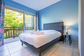 5 chambres, fer et planche à repasser, Wi-Fi gratuit, draps fournis