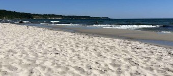 Cottage near idyllic & peaceful sandy beach