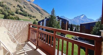 Stay in Central Les Deux Alpes