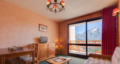 Cozy Escape Near the Slopes