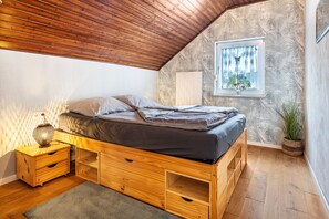 1 chambre, fer et planche Ă repasser, Wi-Fi gratuit, draps fournis