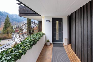 Exterior detail - Apartment 'Sonnige Im Kinzigtal' with Mountain View, Private Terrace and Wi-Fi (Wolfach)