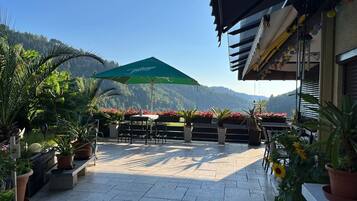 Ristorazione all'aperto