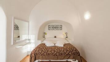 1 slaapkamer, een strijkplank/strijkijzer, reisbedje, gratis wifi