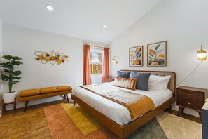 1 bedroom, iron/ironing board, free WiFi, bed sheets