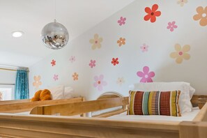 1 chambre, fer et planche à repasser, Wi-Fi gratuit, draps fournis