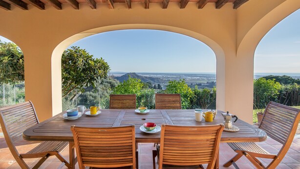 Villa | 4 bedrooms - Villa Jasmine 8 Emma Villas (Massarosa)