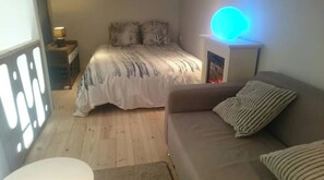 1 Schlafzimmer, Bügeleisen/Bügelbrett, WLAN, Bettwäsche