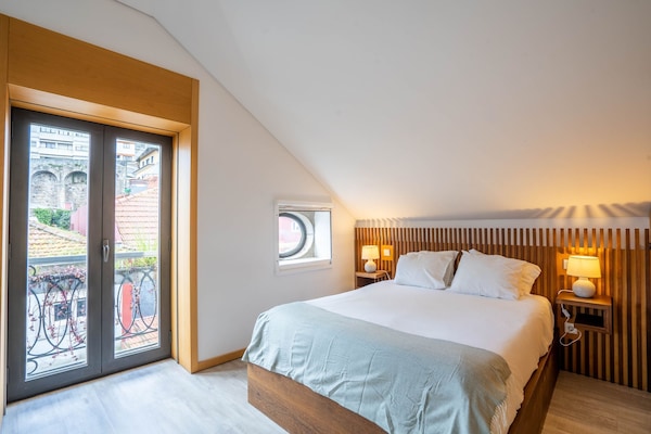 Superior Studio | In-room safe, desk, laptop workspace, soundproofing