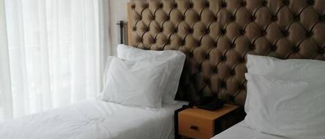 Studio, terassi | 1 makuuhuone, ylelliset vuodevaatteet, untuvapeitot, ilmainen Wi-Fi