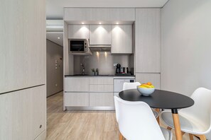 Studio, Terrace | Living area - Smartr Porto Gaia & Spa (Vila Nova de Gaia)