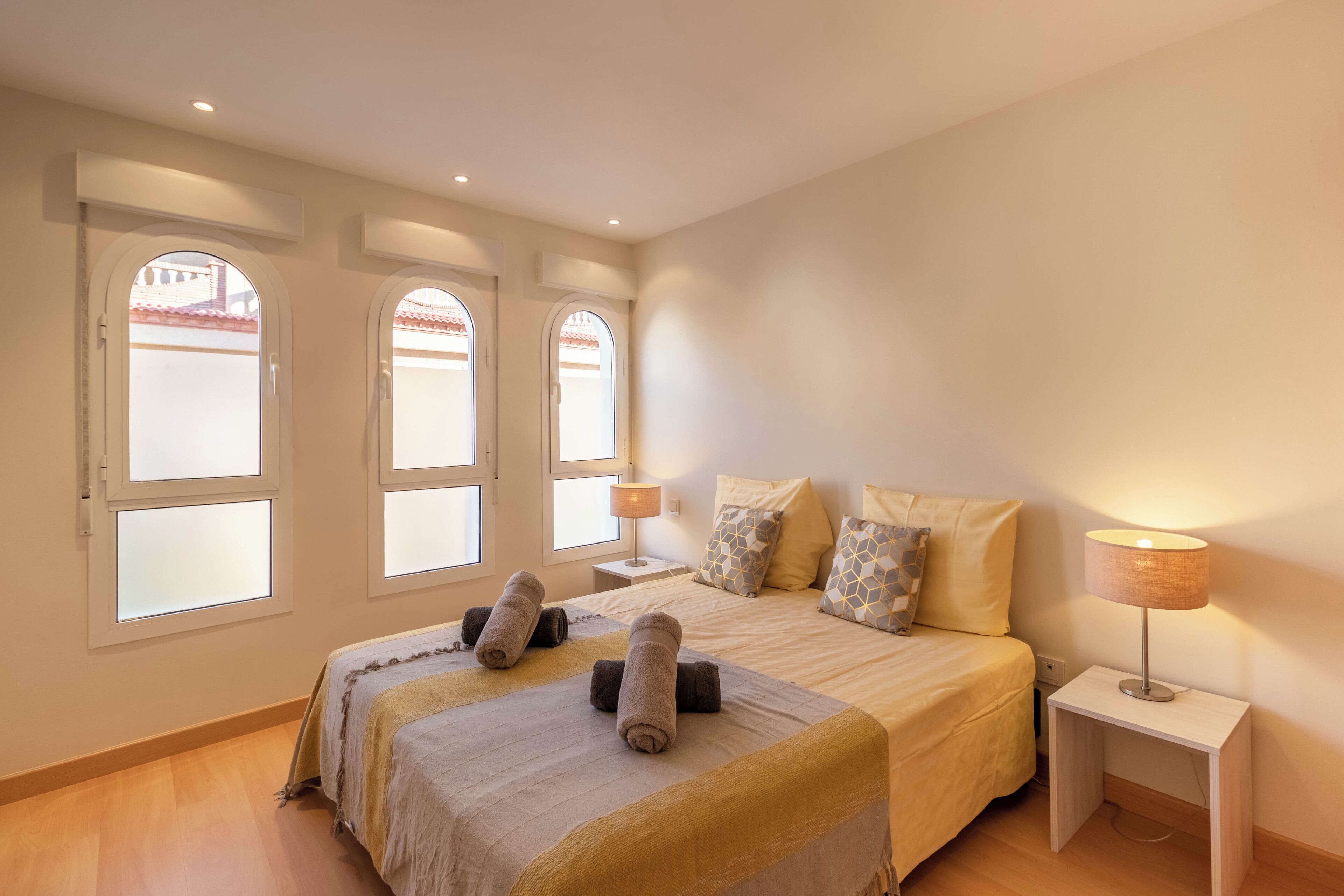Sistema de insonorización, wifi gratis y ropa de cama 