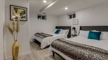 6 Schlafzimmer, Schreibtisch, Bügeleisen/Bügelbrett, kostenloses WLAN