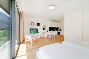 1 quarto, ferros/tábuas de passar roupa, Wi-Fi, roupa de cama