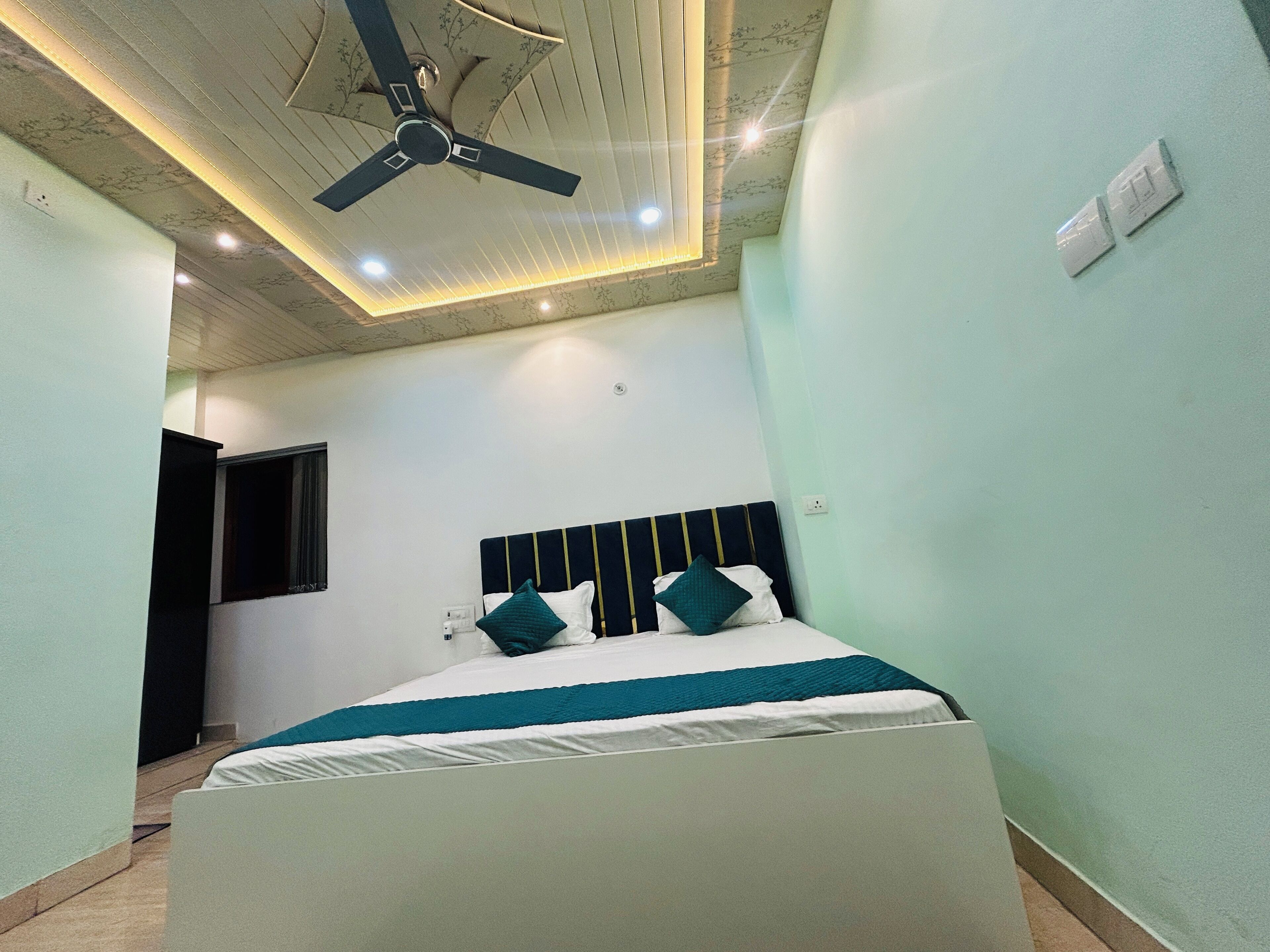 Habitación doble | Sábanas de algodón egipcio y ropa de cama de alta calidad 