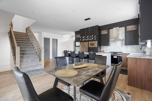 Chic Retreat in Agassiz