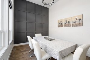 Rumah | 3 kamar tidur