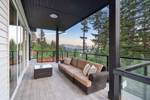 Chic Retreat in Agassiz