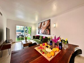 Interior - Villa Dolce Vita luxury (Puigderrós)