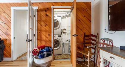 Ski Hike Lodge 5BR w Fire Pit Cozy Spaces