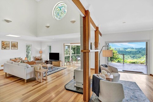 The Avenue at Montville (House)