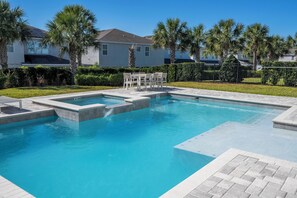 Piscina externa, piscina aquecida