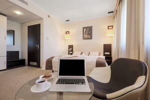 Comfort Double Room | Desk, laptop workspace, soundproofing, free WiFi