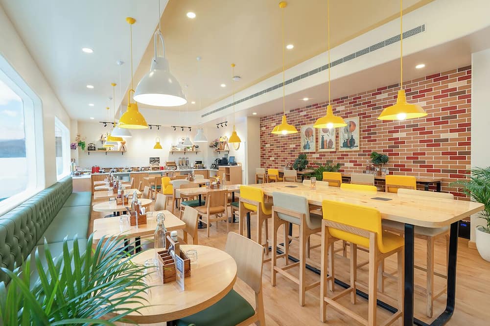 Bloom Hotel - DLF Cyber City