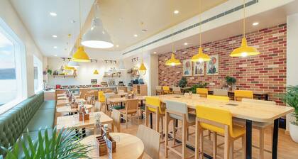 Bloom Hotel - DLF Cyber City