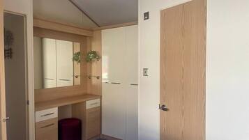 Cabin | 2 bedrooms, free WiFi, bed sheets