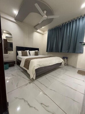 Deluxe Room - Hotel Shyam Inn (Ahmedabad)