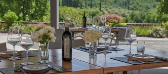 ラ ガッツァラ カステル イン ヴィラ