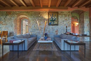 Dagelijks continentaal ontbijt inbegrepen