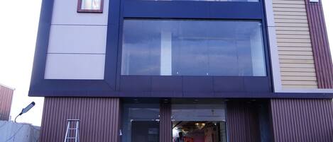 Fachada da propriedade