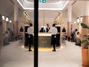 Bar (en el alojamiento)