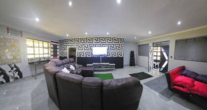 Accommodation Near R102 Princess Grant