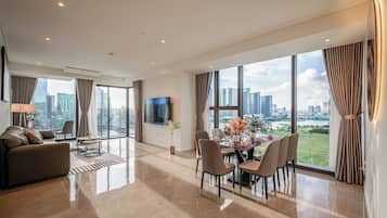 Presidential Suite, 3 Bedrooms, Club Lounge Access, City View | View from room
