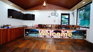 Continental breakfast on weekends (INR 350 per person)