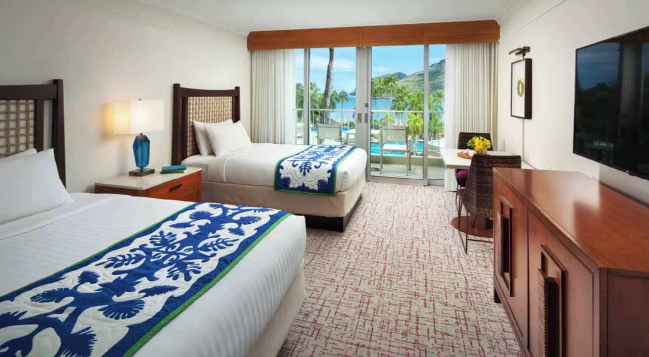 2 bedrooms, desk, iron/ironing board, travel crib