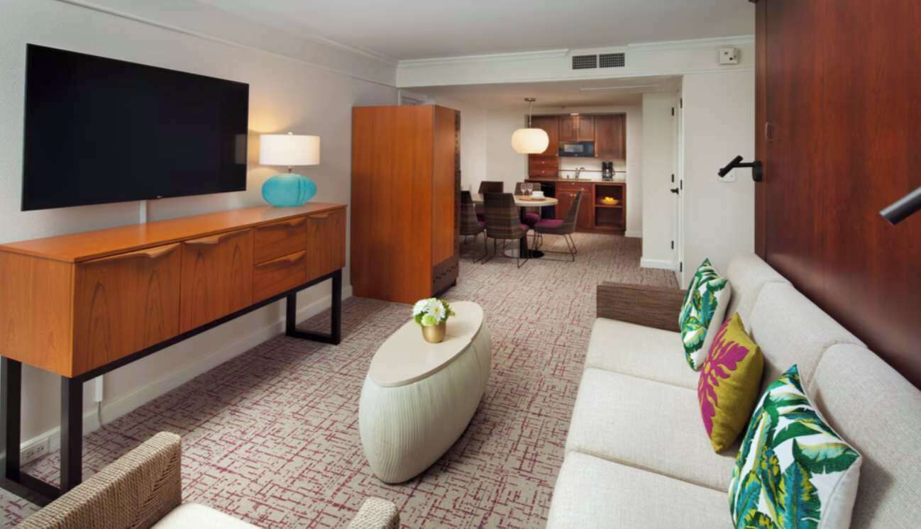 TV, DVD player, offices