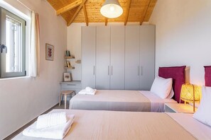 3 chambres, fer et planche à repasser, Wi-Fi, literie fournie