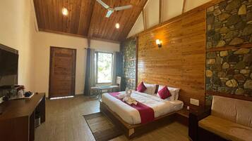 Premium Double or Twin Room, Pool View | Iron/ironing board, free WiFi
