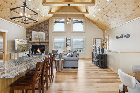 TV connectée, cheminée