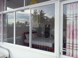 Comfort Double Room, City View | Free WiFi - Lyons Villa (Talpe)