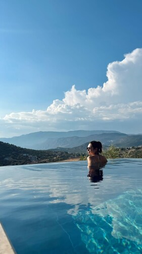 A villa with panoramic views in the middle of nature in a village close to Kaş