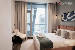 1 chambre, fer et planche à repasser, Wi-Fi, draps fournis
