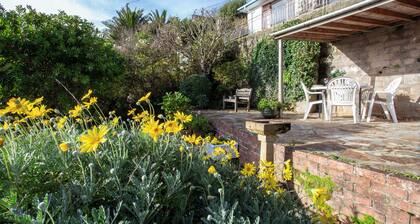 Cosy Cottage - Stunning Sea Views Over Coverack by Porthleven & Lizard Holidays