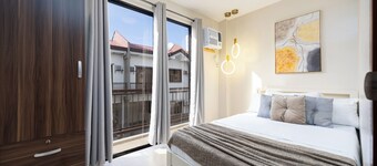 3BR & 3BA Townhome in Central Cebu City with WiFi, Netflix, Parking and Washer