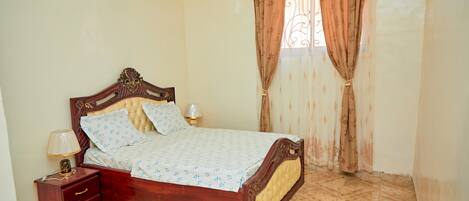 Apartment, 2 Bedrooms, Balcony, City View