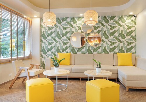 Bloom Hotel - Jubilee Hills